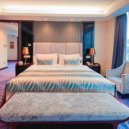 Sentosa Hotel Shenzhen Feicui Branch, Enjoy Tropical Swimming Pools And High-Class Fitness Club Eksteriør bilde