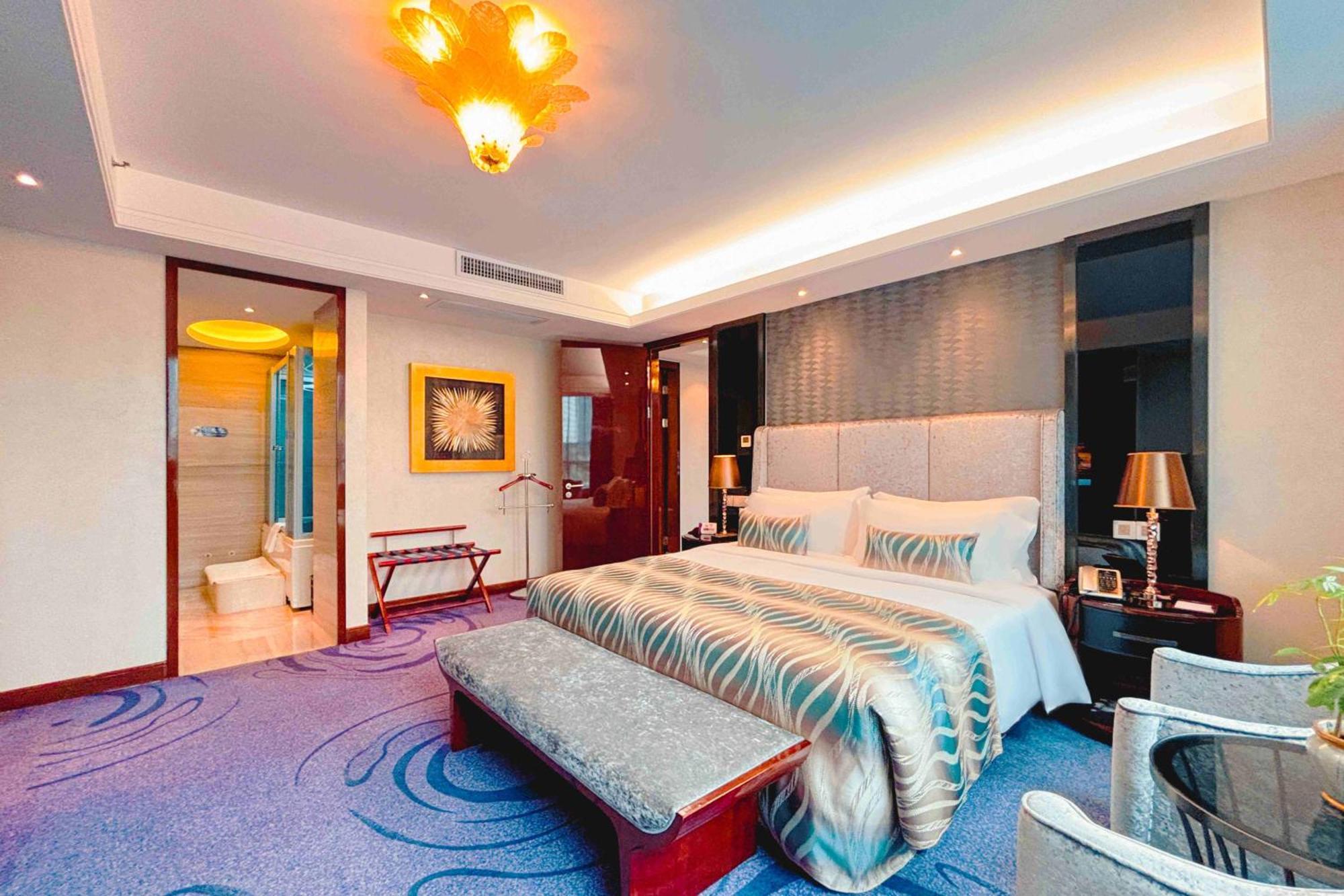 Sentosa Hotel Shenzhen Feicui Branch, Enjoy Tropical Swimming Pools And High-Class Fitness Club Eksteriør bilde